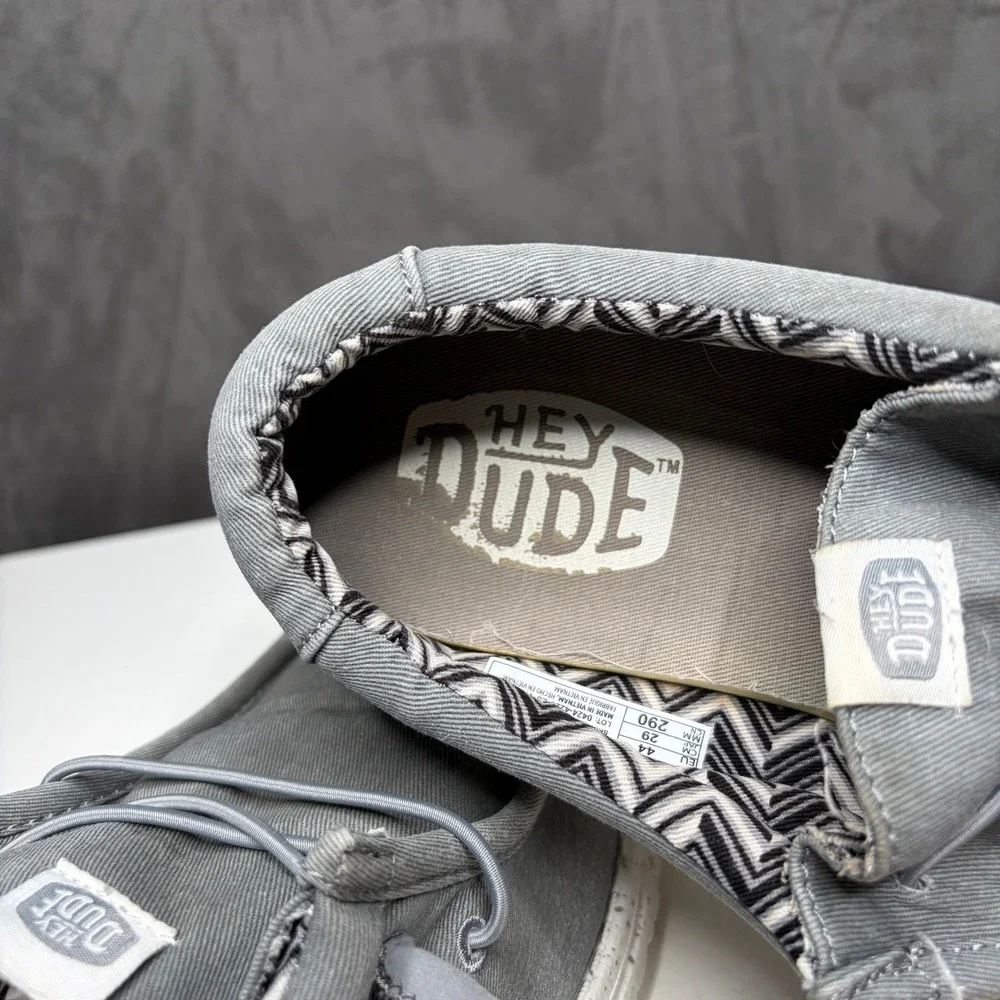 Hey Dude Wally Stretch Canvas Mens Size 11 Light Grey Slip On Loafer 40700-007